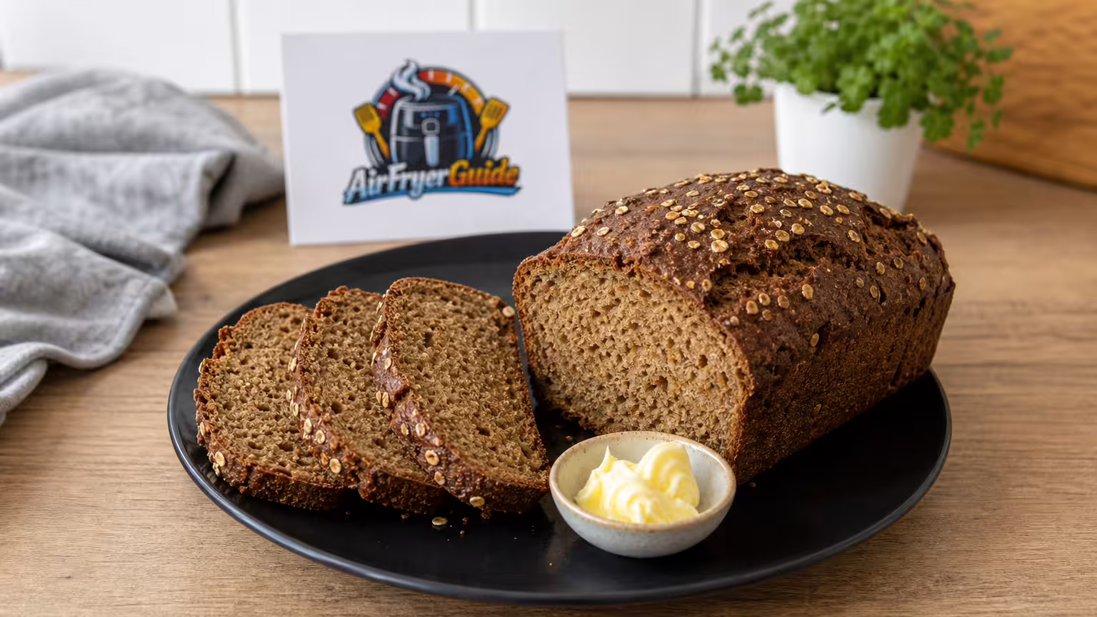 Malzbrot im Airfryer - Serviervorschlag