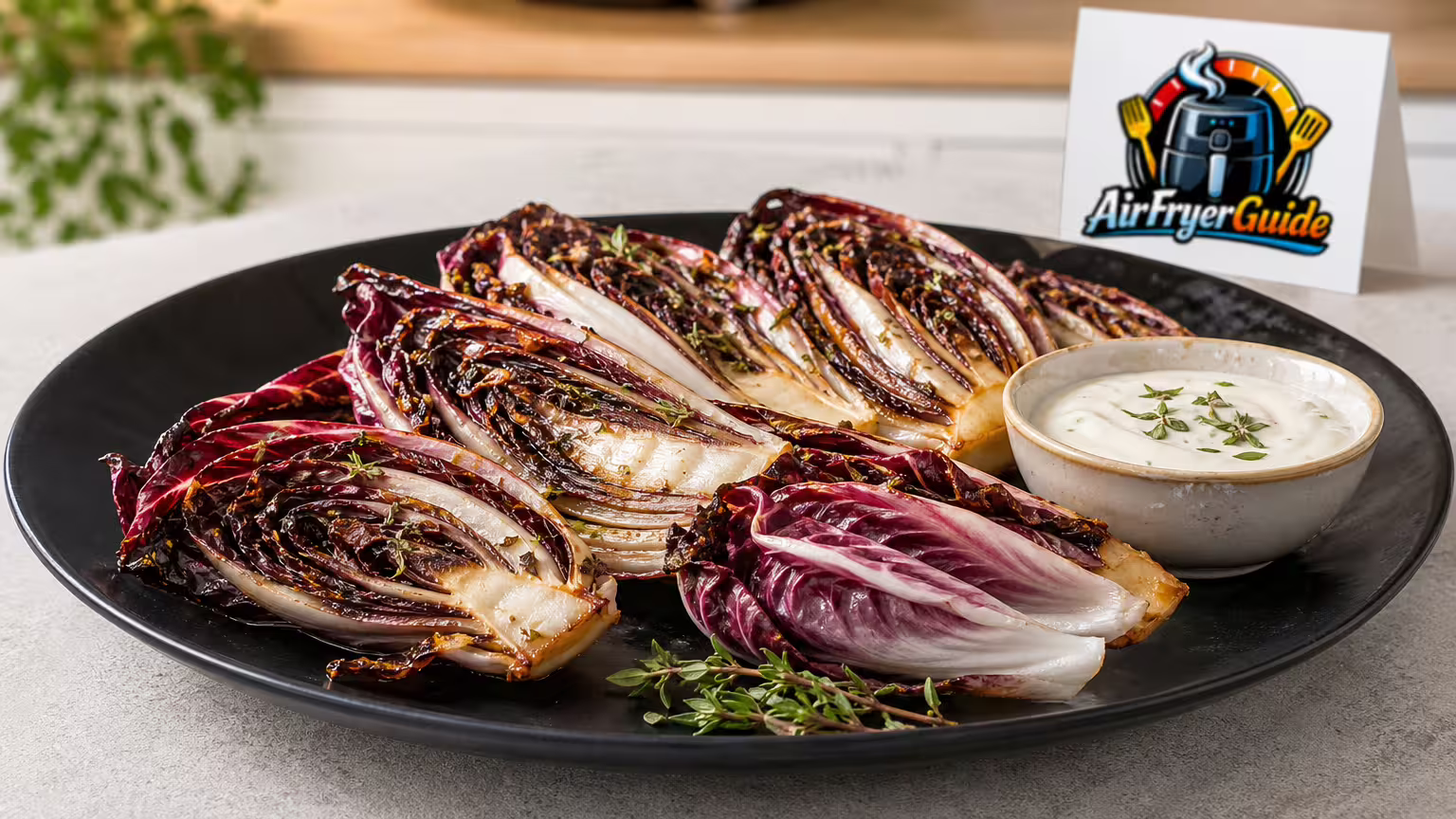 Radicchio im Airfryer - Serviervorschlag