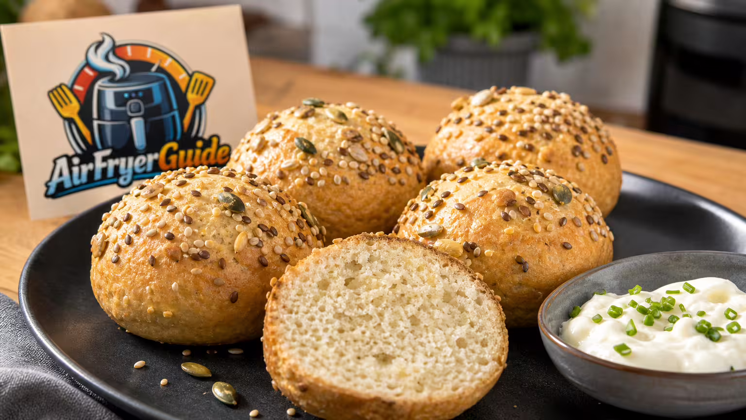 Weltmeisterbrötchen im Airfryer - Serviervorschlag